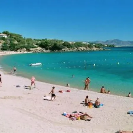 With Pool 10 Min From The