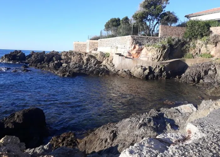 With Pool 10 Min From The Sainte-Maxime